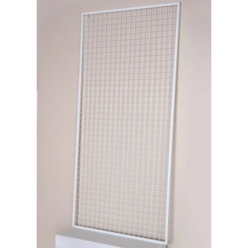 Други стелаж - метална решетка