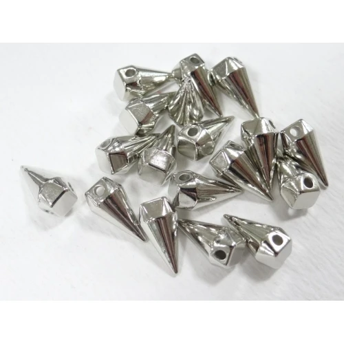 Със ССВ покритие метализирани шипове