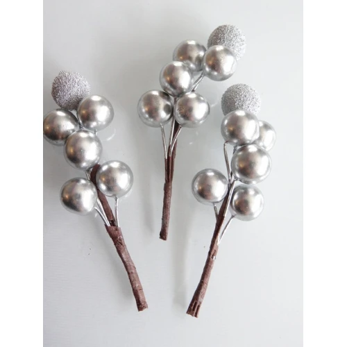 Други клонка за декорация