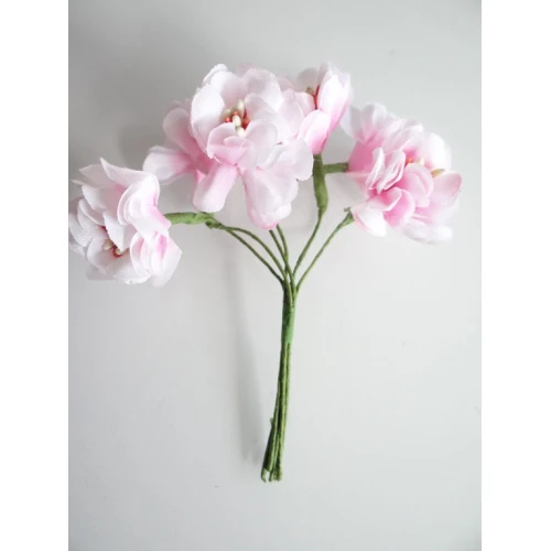 Цветя от текстил на букет текстилни цветя