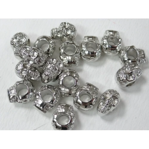 Със ССВ покритие метализиран череп