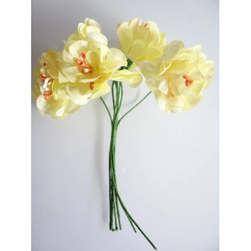 Цветя от текстил на букет текстилни цветя