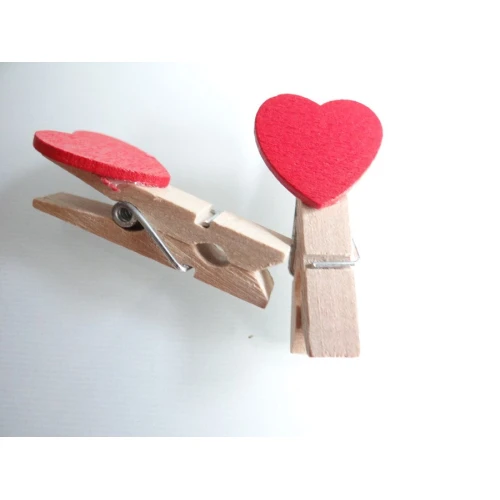 Цветни фигурки дървени щипки