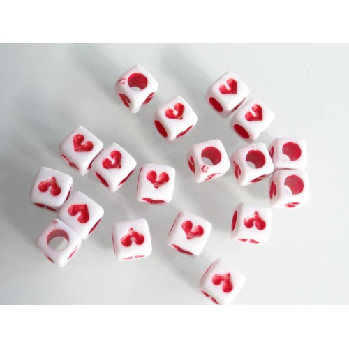 Мъниста - 500 грама пластмасови кубчета