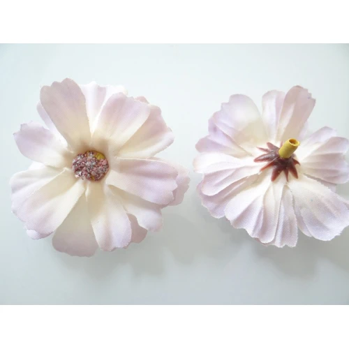 Цветя с основа за монтаж тексилни цветя