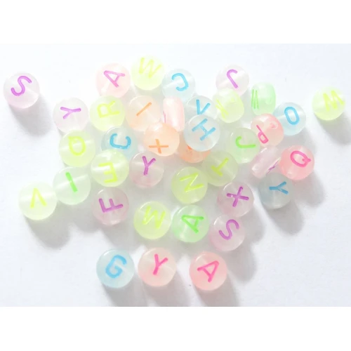 Мъниста - 500 грама светещи мъниста