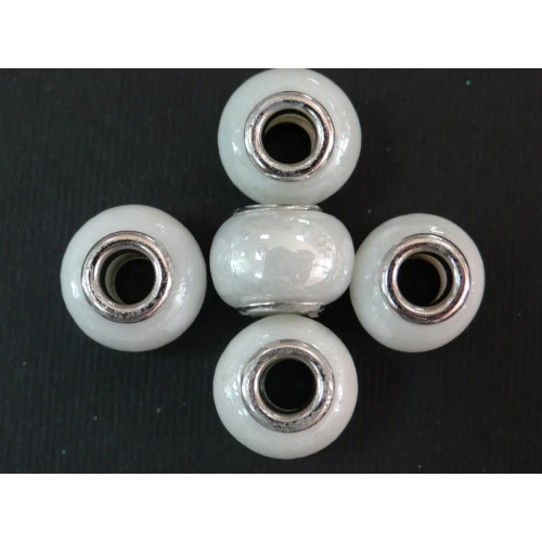 Мъниста - тип пандора мъниста - тип Пандора