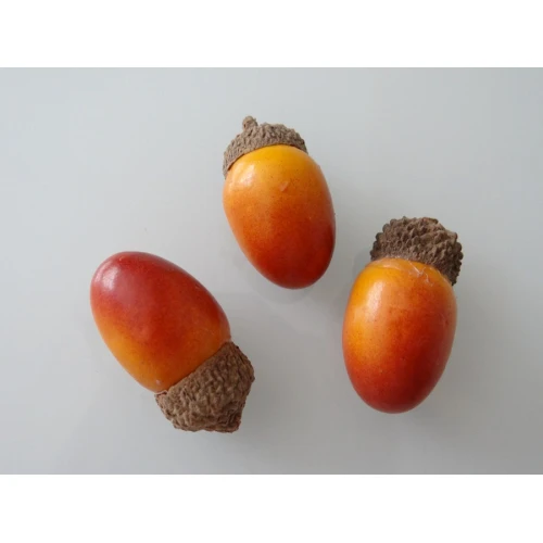 Стиропор жълъди от стиропор