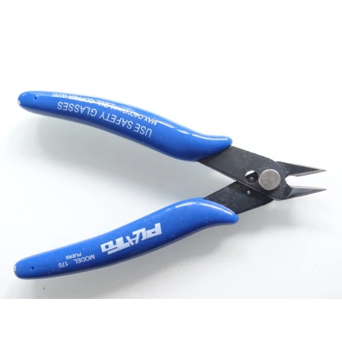 Клещи клещи резаци