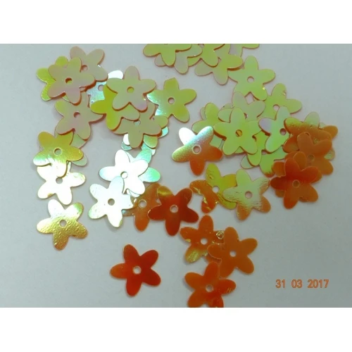 Пайети пайети - цветя