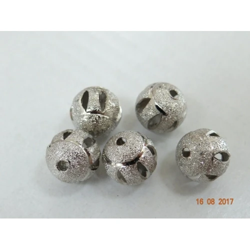 Мъниста метални мъниста