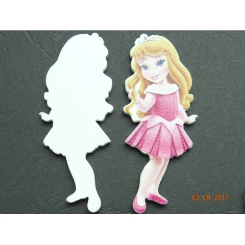 Дървени дървени фигури