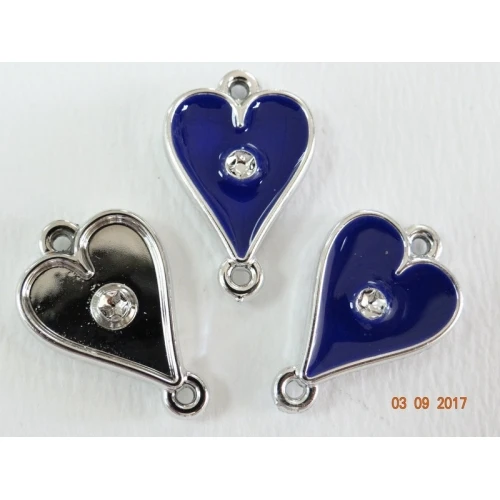 Гривни - 10 броя мартенички - 10 броя