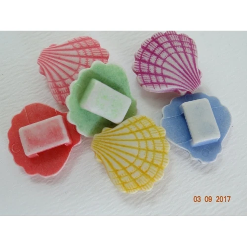 Многоцветни пластмасови мъниста