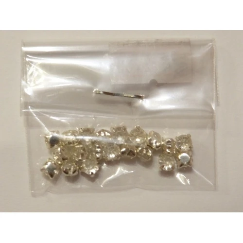 Мъниста кристал с метална основа