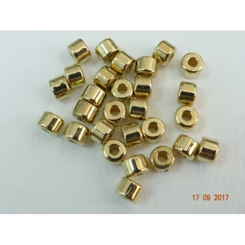 Със ССВ покритие метализирани мъниста