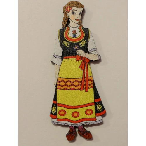 Цветни фигурки жена в носия