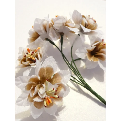 Цветя от текстил на букет текстилни цветя