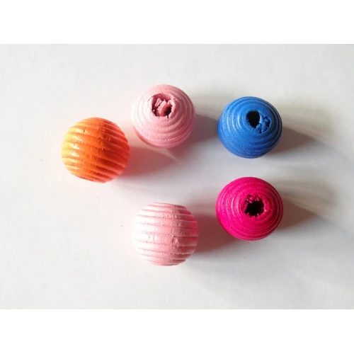 Сфера дървени топчета