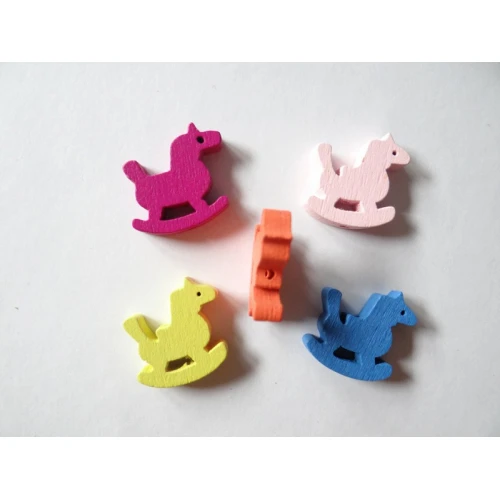 Фигурки дървени кончета