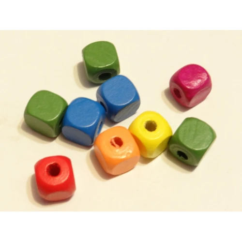 Други дървени кубчета