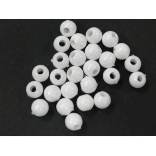 Едноцветни пластмасови топчета