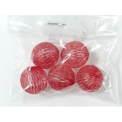 Едноцветни пластмасови топчета