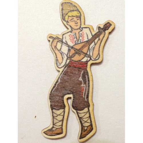 Цветни фигурки мъж в носия