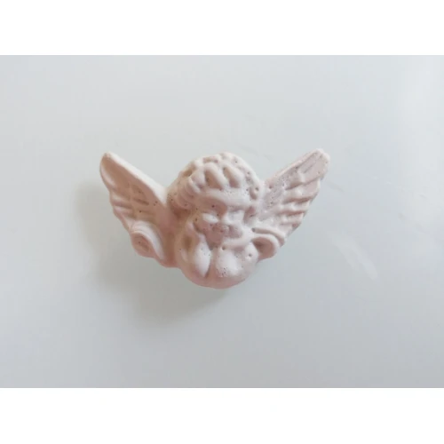 Отливки и молдове ангелче от керамична пудра