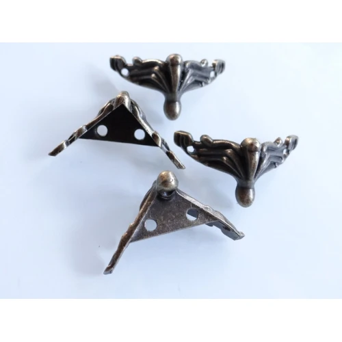 Метални елементи метални крачета