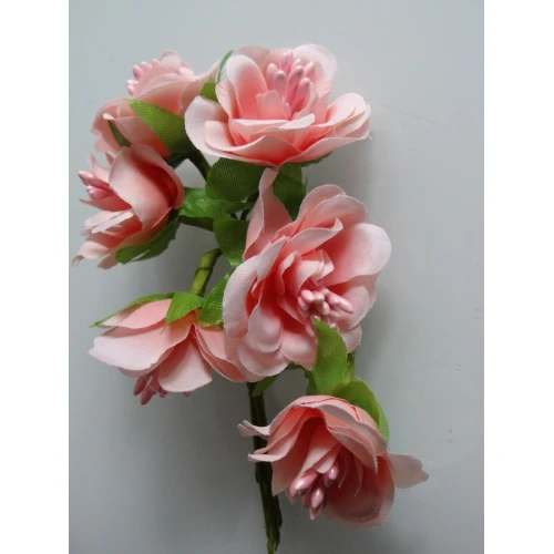 Цветя от текстил на букет текстилни цветя