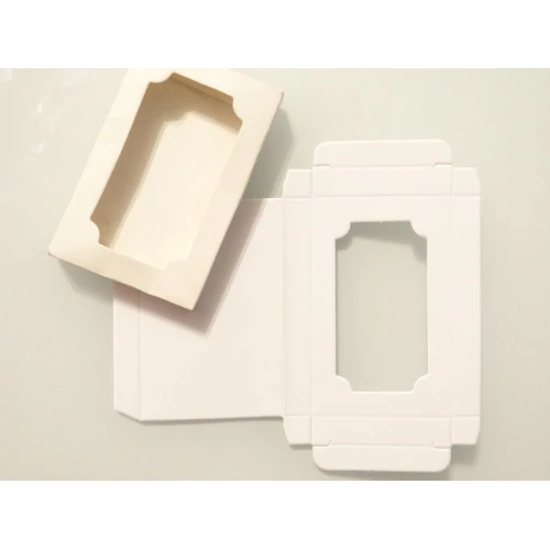 Подаръчни кутийка от картон