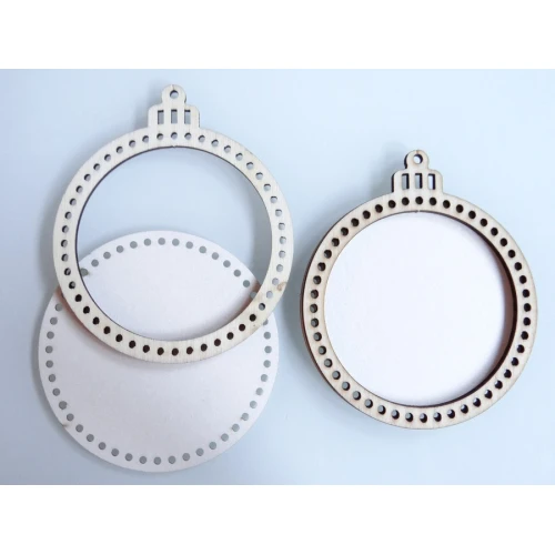 Коледни дървени топки