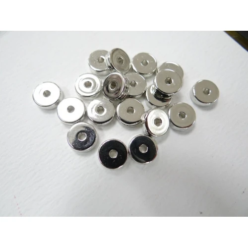 Със ССВ покритие метализирани мъниста