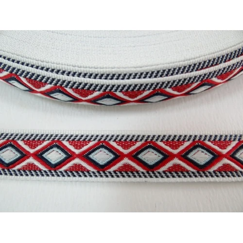 Гривни мартеничка - гривна