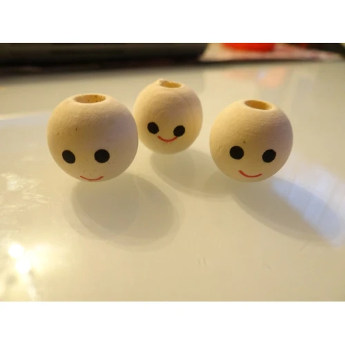 Дървени дървени главички