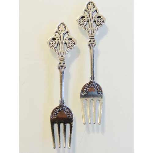 Други метална виличка