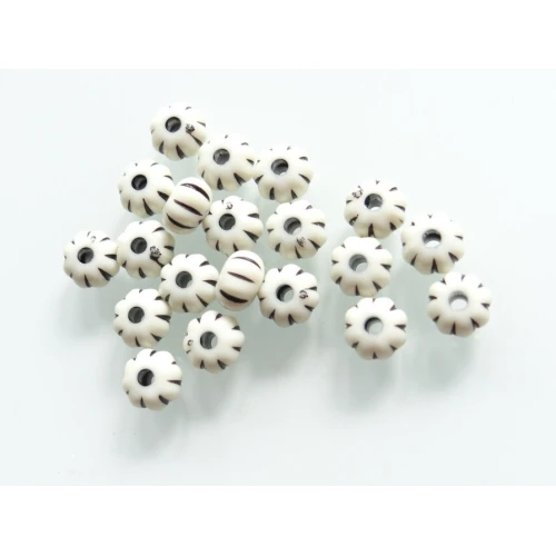 Антик пластмасови мъниста - Антик