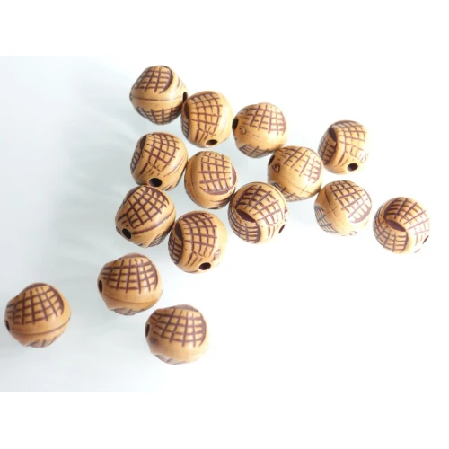 Антик пластмасови мъниста - Антик