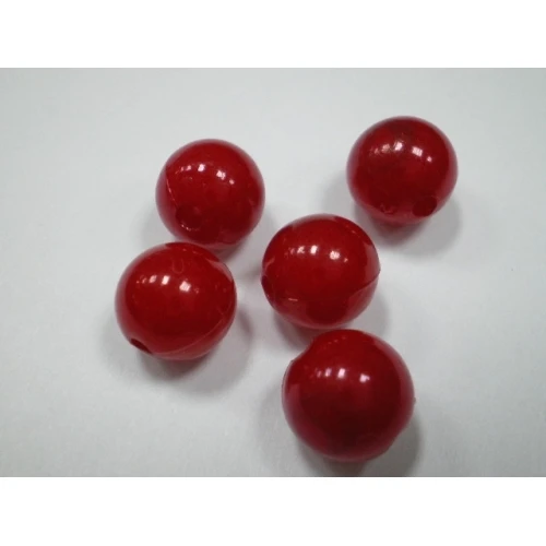 Едноцветни пластмасови топчета