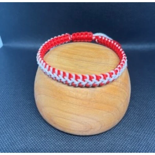 Мартеници гривни мъжка гривна