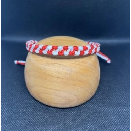 Гривни мъжка гривна