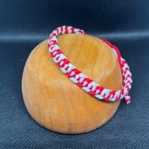 Гривни мъжка гривна